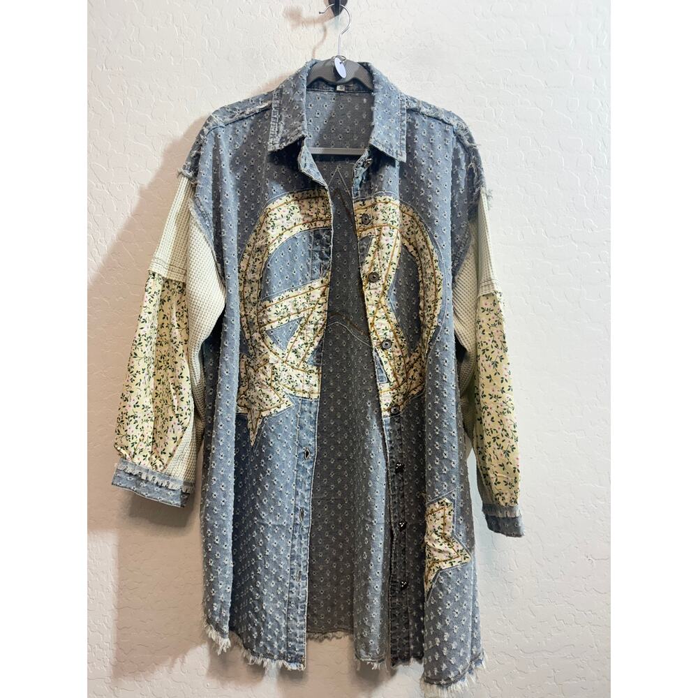 POL PEACE & STAR Patch LONG DENIM Button Up CARDIGAN Distressed - Picture 4 of 4